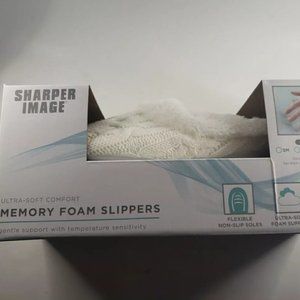 NIB SHARPER IMAGE Memory Foam Fabric Covered Non Skid Plush Slippers Size: Large